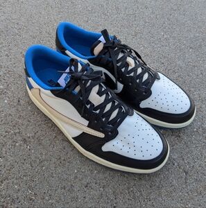 Nike Air Jordan 1 Low OG x Fragment x Travis Scott